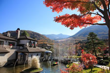 箱根ガラスの森美術館