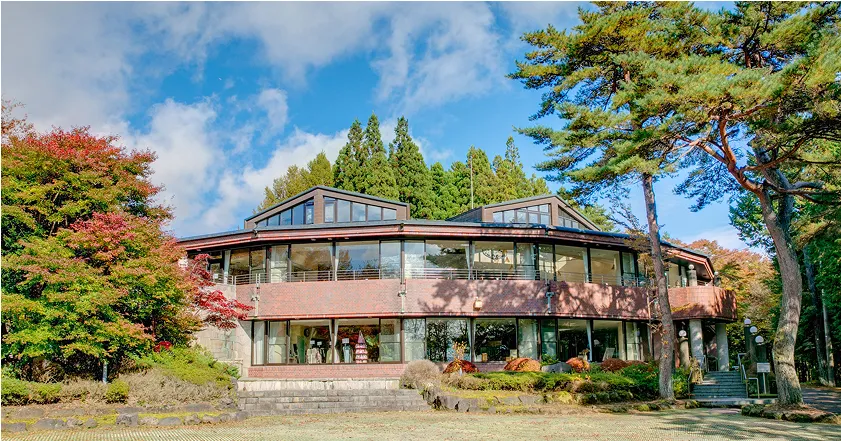 山中湖秀山荘