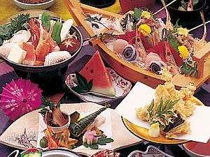スタンダードな和会席膳<華(hana)>
