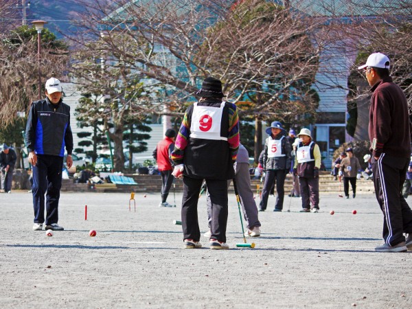 5月のさわやかな風吹く湯河原温泉でお仲間とご一緒にゲートボール♪ひと時、スポーツと温泉と美味しい和会席膳でリフレッシュしてみてはいかがでしょうか？